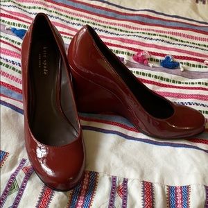 Kate Spade patent leather wedge heels sz 7.5